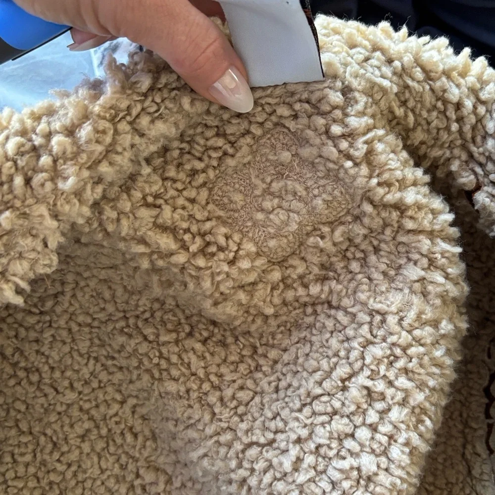 Carhartt Brown Teddy Jacket with Cream Accents - Picture 7 of 10